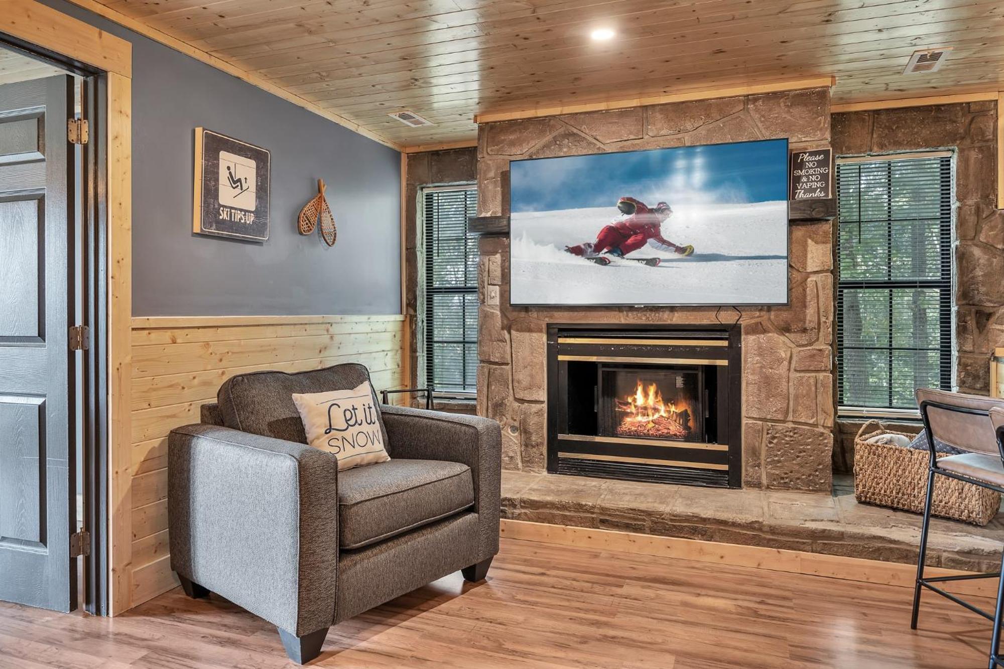 Mountain Views At Dolly'S Castle Unit 2 Sevierville Exterior foto